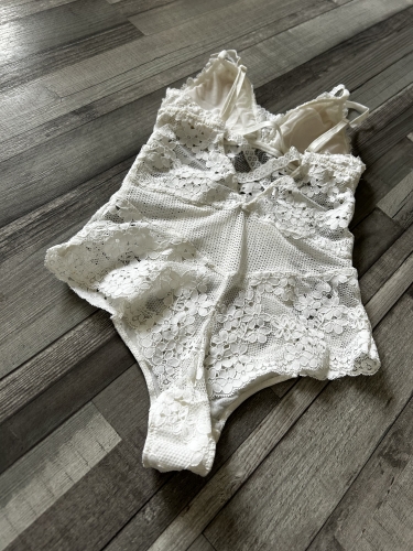 Erotikus fehér body